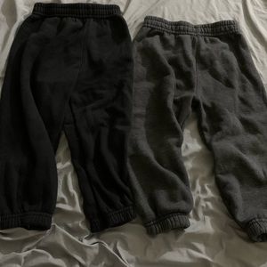 2! Pairs of sweatpants